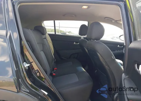 2015 Kia Sportage Lx z USA, uszkodzony, nr VIN KNDPB3AC9F7676823